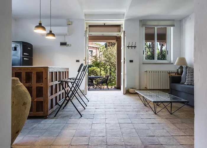 Casa Immersa Nel Giardino Della Neapolis By Wonderful Italy